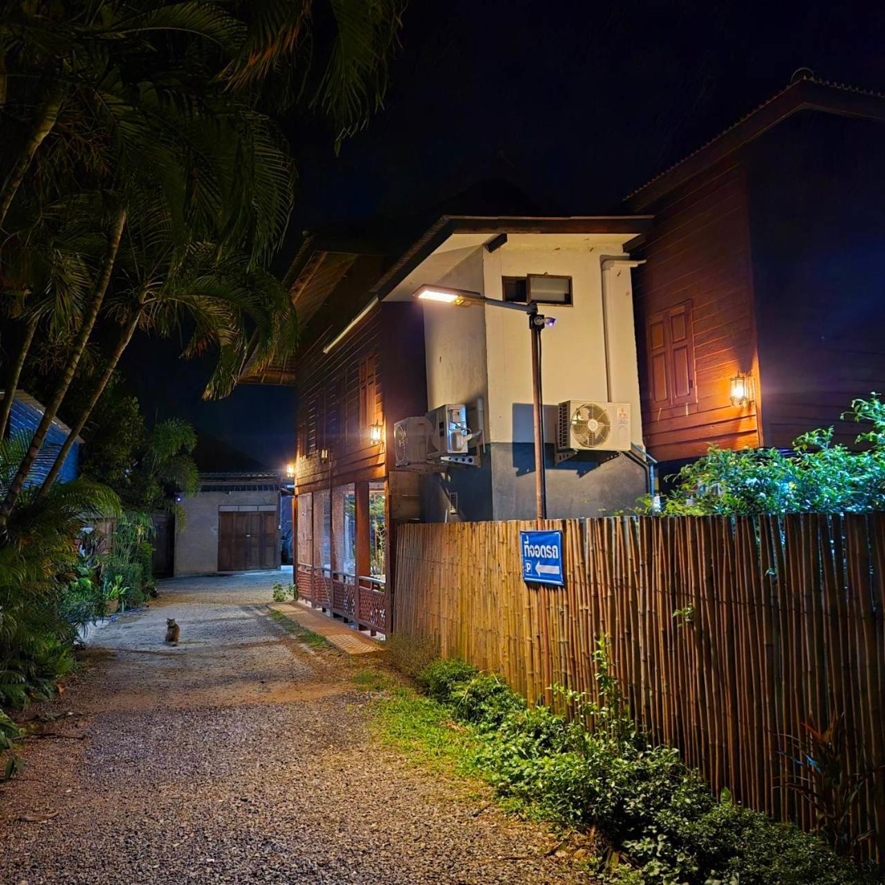 Kedthawa Homestay เฮือนเก็ดถะหวา Ban Cho Lae Экстерьер фото